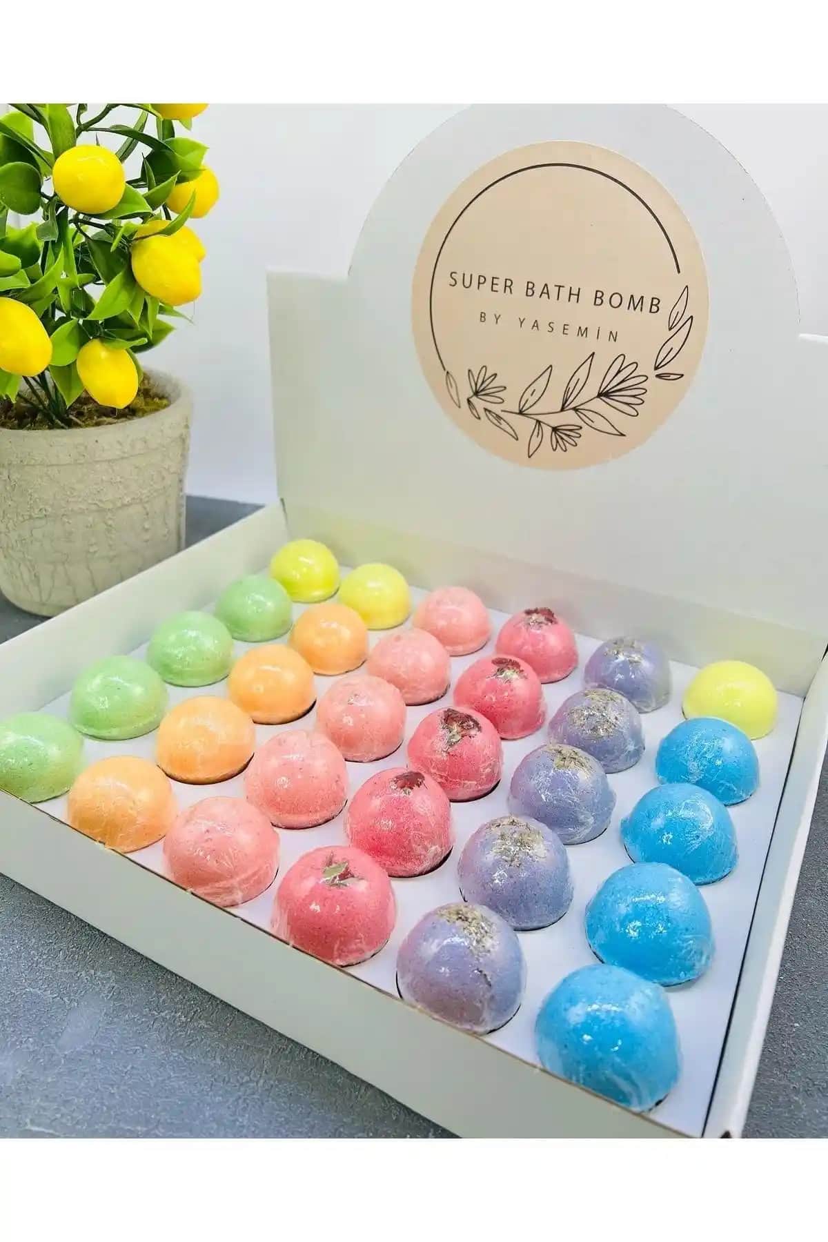 Super Bath Bomb Banyo Topu: Doğal İçerikli Spa Deneyimi Sunan Çeşitli Aromalar