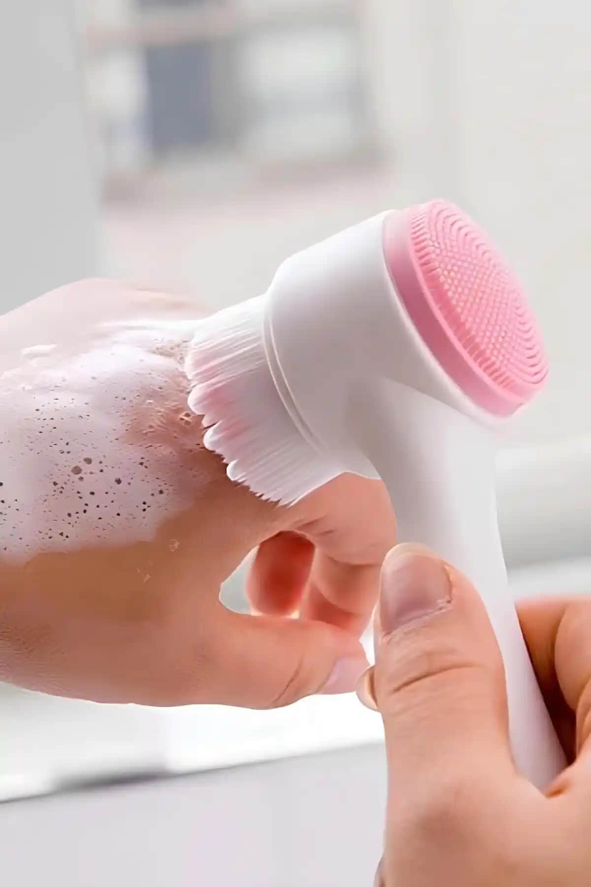 Yüz Temizleme Fırçası ve Setleri Karşılaştırması: Hangi Ürün Sizin İçin Uygun