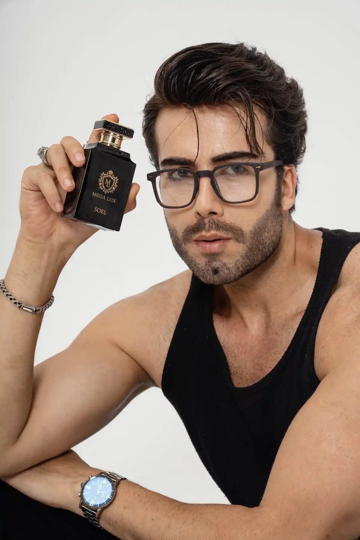 Soel Parfüm Mega Lux: Kalıcı ve Ferah Erkek Parfümü İncelemesi ve Özellikleri
