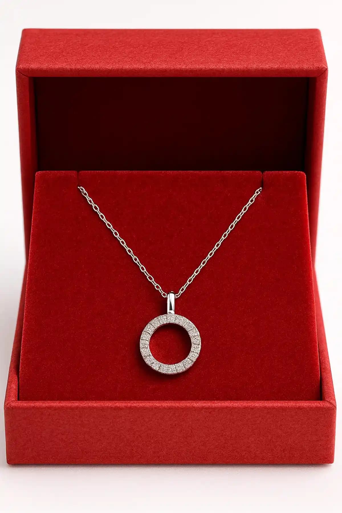 925 Ayar Gümüş Zirkon Taşlı Minimal Yuvarlak Kolye Hediye Kutusunda