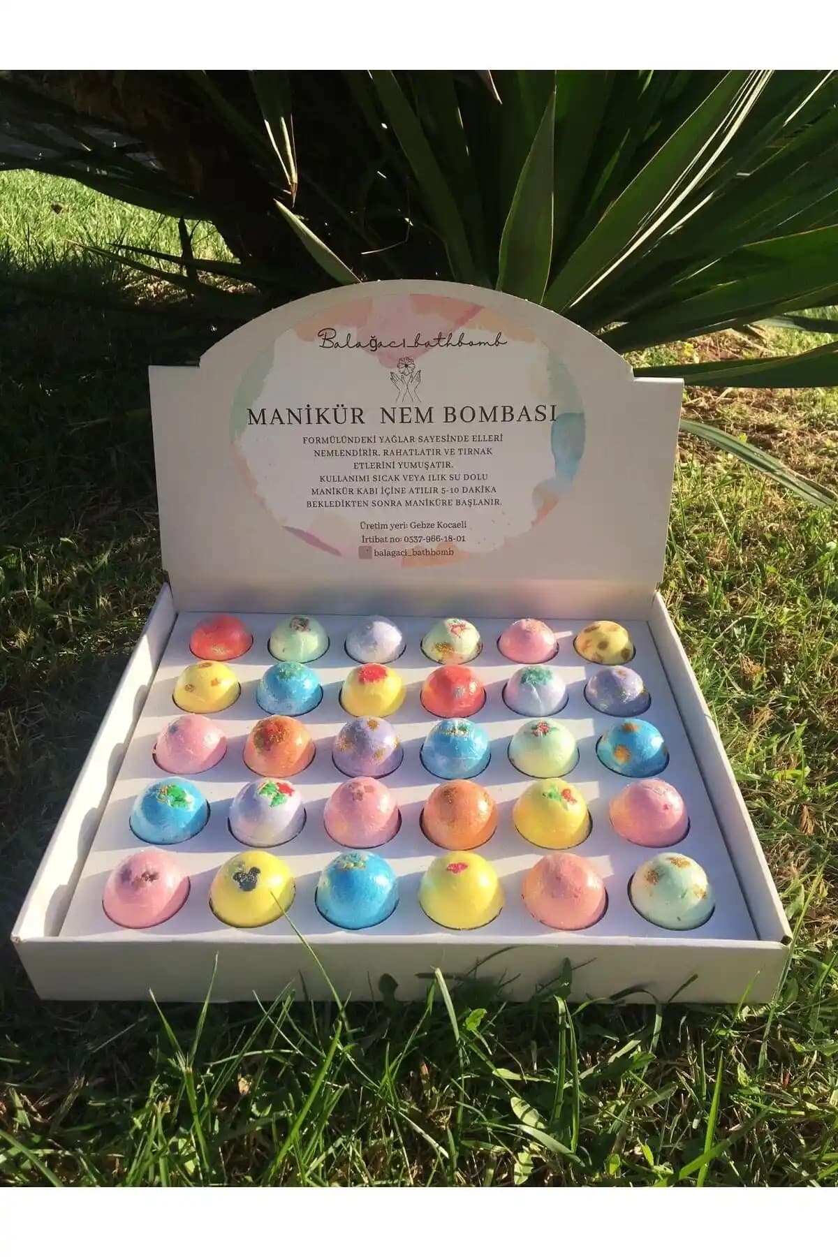 Bal Ağacı 30 Adet Özel Standlı Manikür Boy Nem Bombası Güzellik ve Bakım Ürünleri