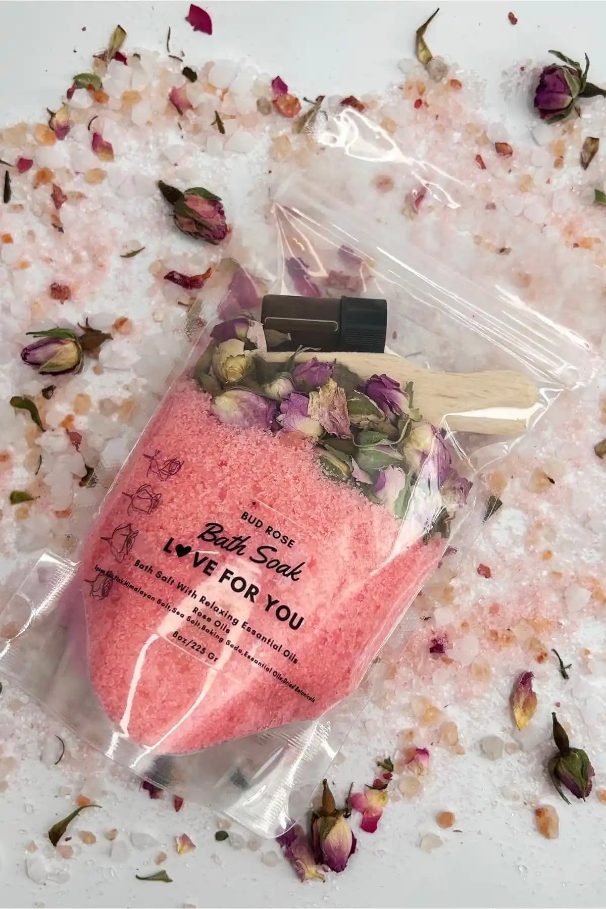 Bathbox Gül Yağı ile Lüks Banyo ve Bakım Deneyimi Sağlayan Doğal Ürün