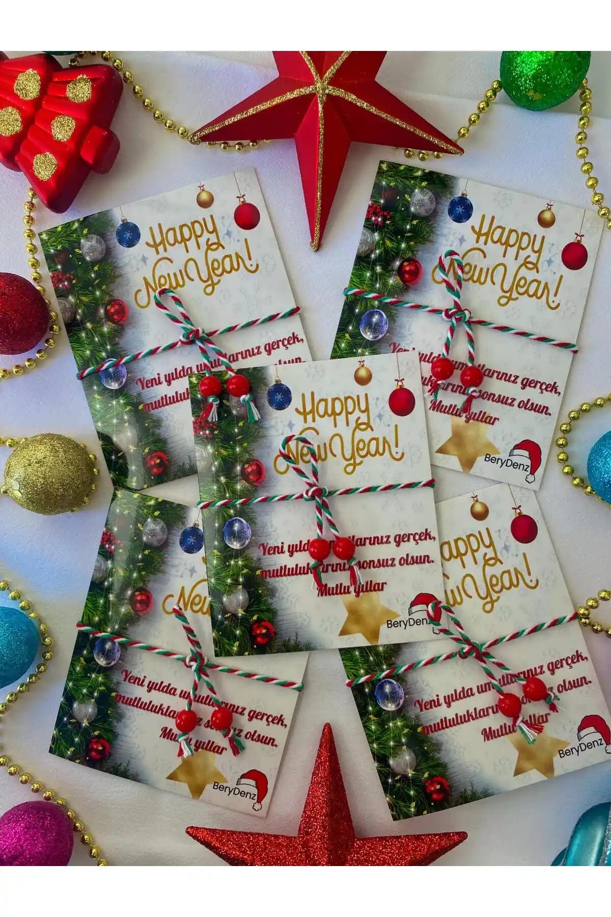 BeryDenz 5'li Kokina Çiçeği Toplu Yeni Yıl Marteniçkası Şans Bilekliği Tanıtımı ve Özellikleri