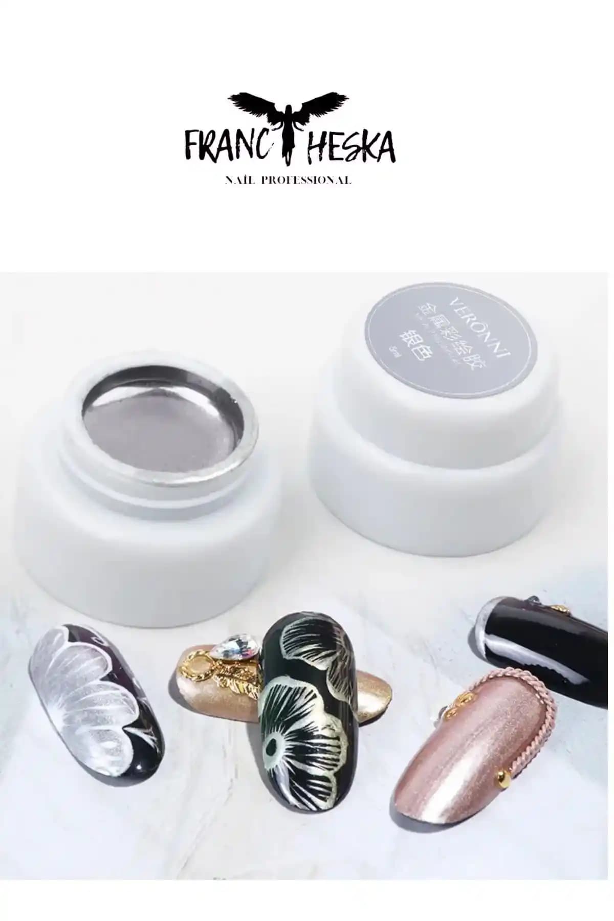 Francheska Veroni Metalik Jel Paint ile Tırnak Tasarımlarınıza Şıklık Katın