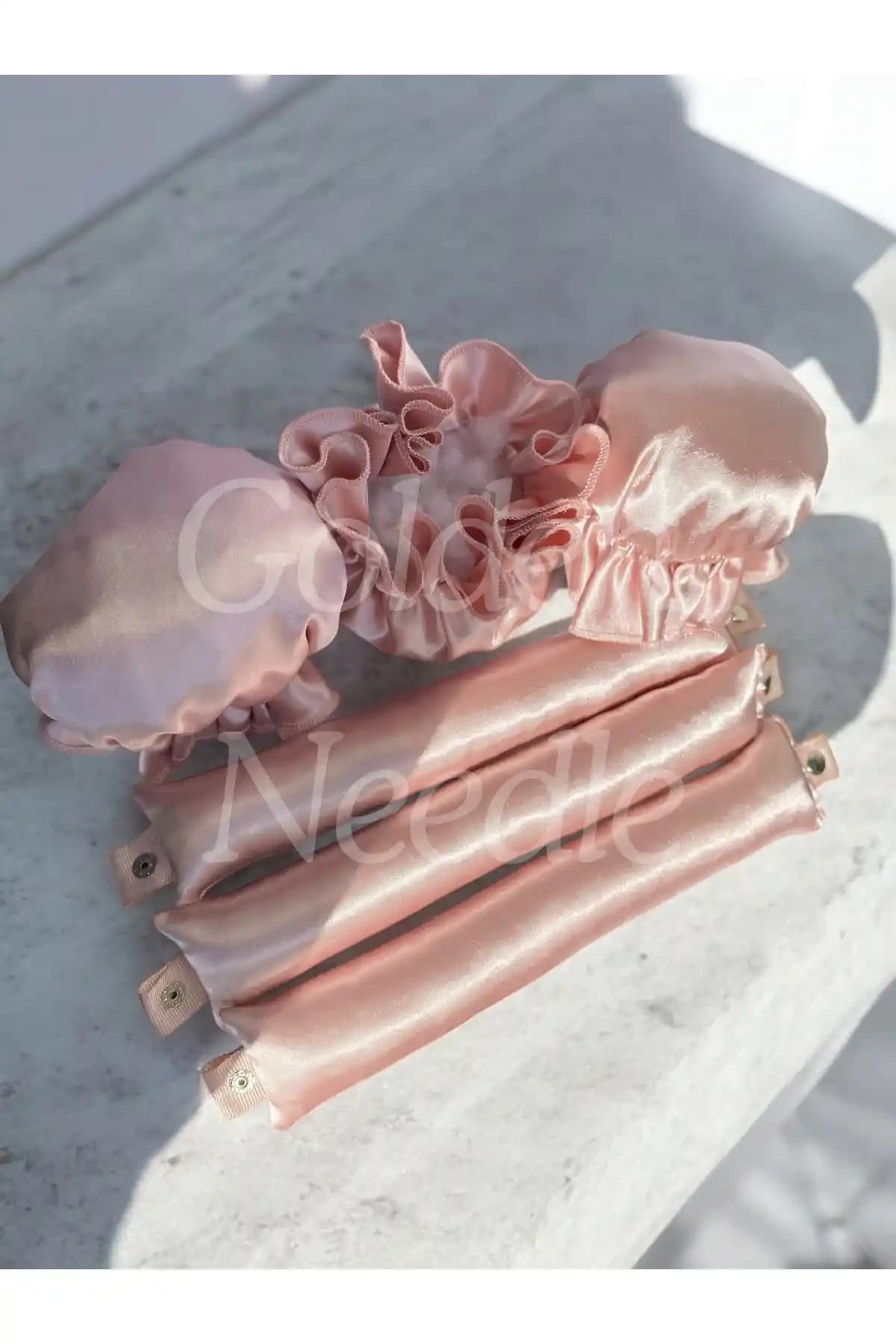 Golden Needle 3'lü Boneli Bigudi Seti Saç Şekillendirmede Sağlıklı ve Pratik Çözüm