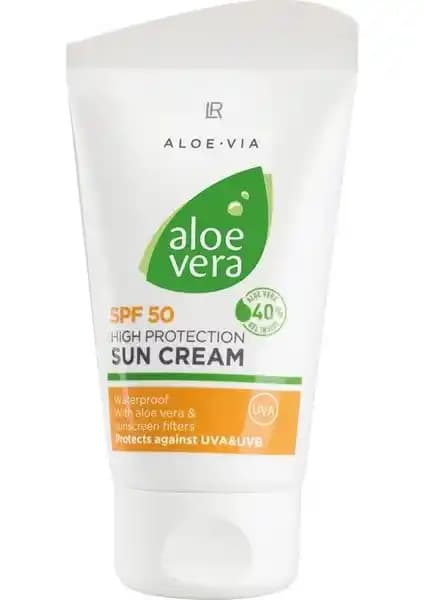 LR Aloe Via Aloe Vera Güneş Kremi SPF 50 Hassas Ciltler İçin Yüksek Koruma ve Doğal İçeriklerle Güvenli Kullanım