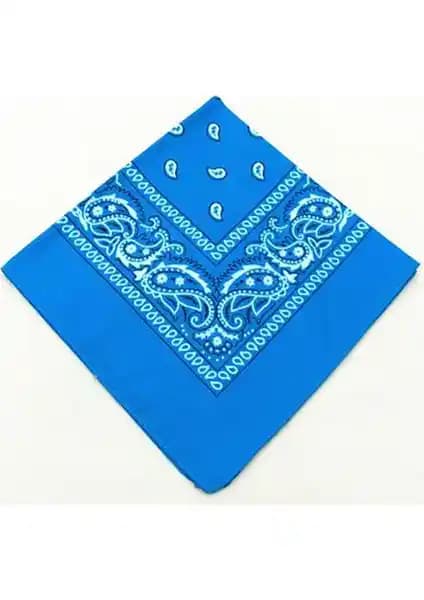 Melek Kare Bandana Fular: Çok Yönlü ve Şık Aksesuar ile Tarzınızı Yansıtın