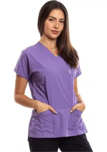 Sağlık Çalışanları İçin En İyi Üniforma Seçenekleri Karşılaştırması 2023