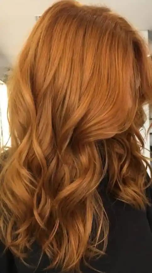 Bakır Saç Renkleri 2024 ve 2025 Trendleri Uygulama ve Bakım İpuçları