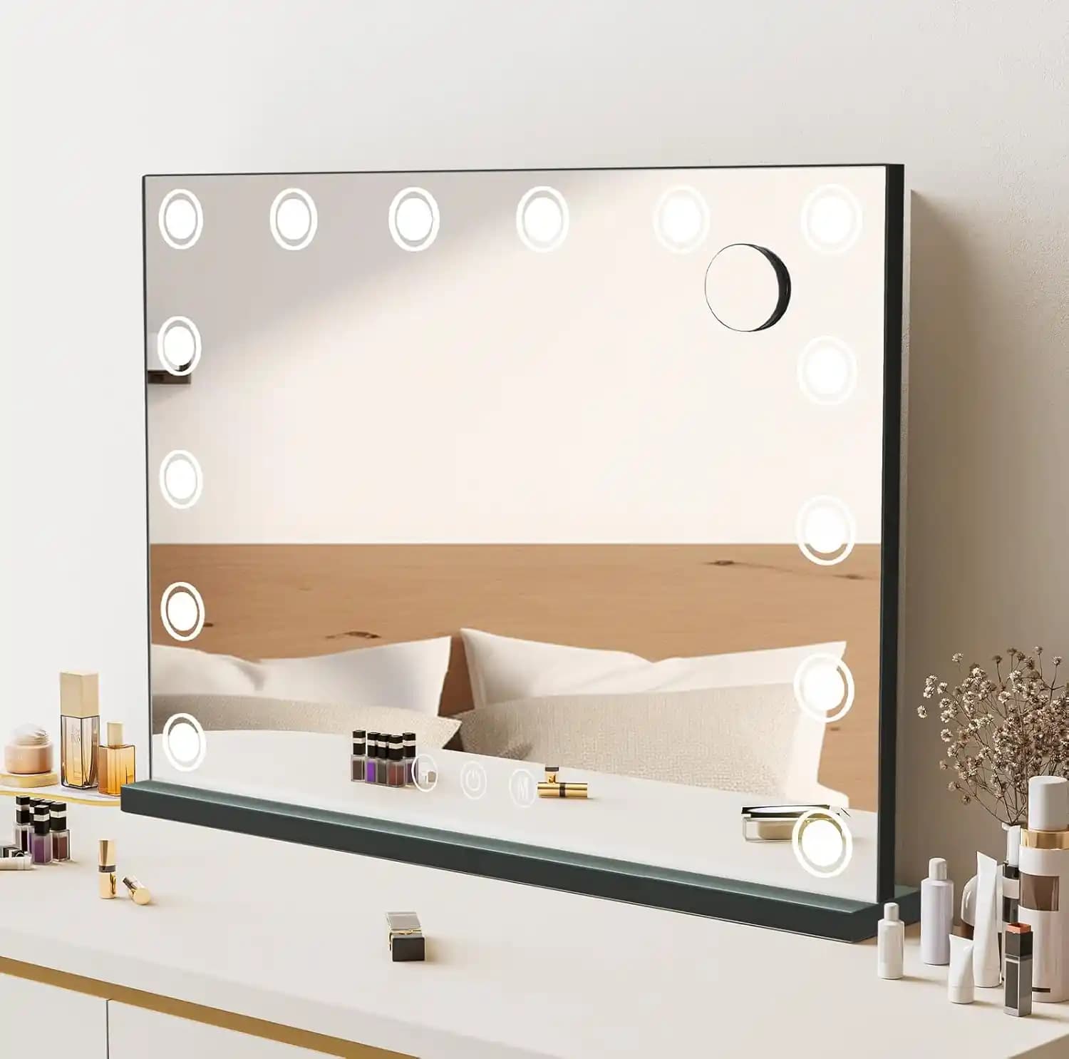 Büyük Işıklı Makyaj Aynaları: Detaylı ve Profesyonel Güzellik Uygulamaları İçin Ideal Çözümler