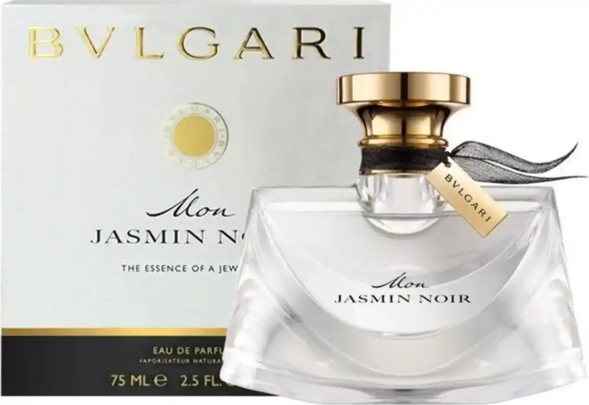 Bvlgari Jasmin Noir Kadın Parfümü: Zarafet ve Çekiciliğin Kalıcı Simgesi