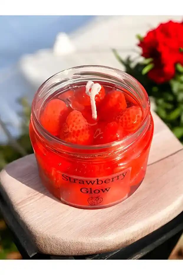 Çilek Aromalı Kozmetik Ürünlerin Doğallığı ve Ferahlatıcı Etkileri