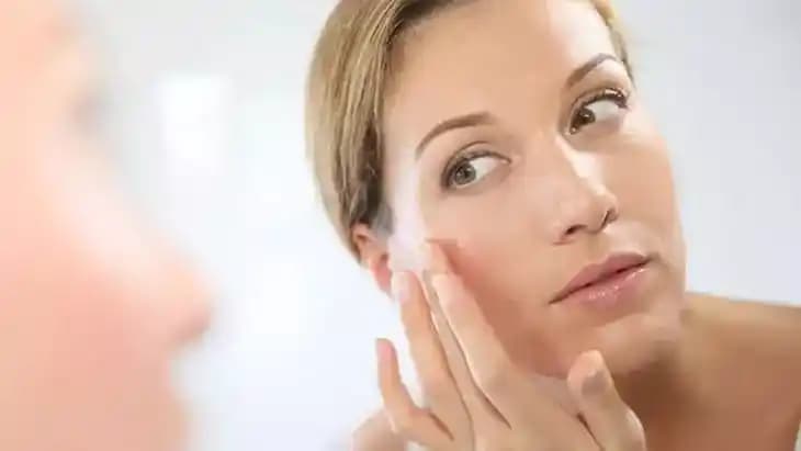 Cilt Kuruluğu Sorunu ve Etkili Çözüm Yolları Hakkında Bilmeniz Gerekenler