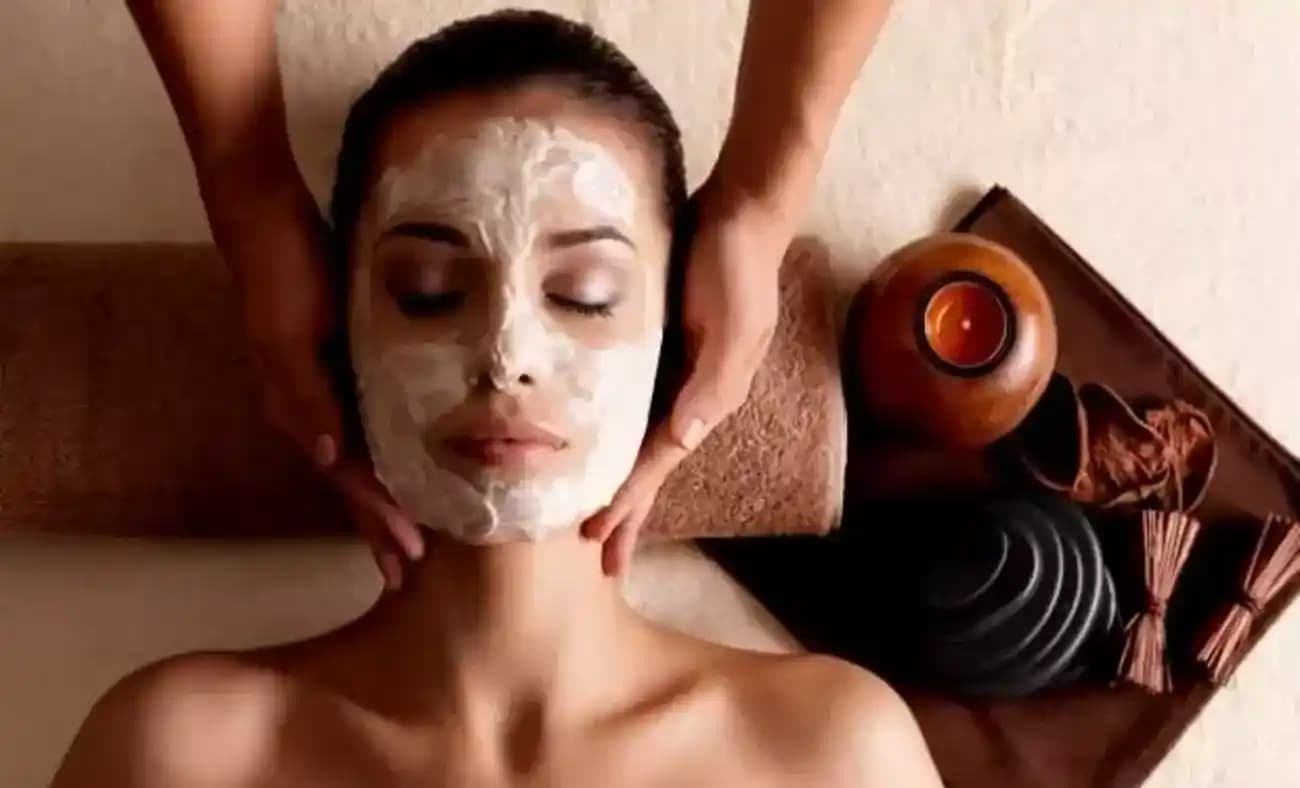 Cilt Yenileme ve Bakım Yöntemleri: Güncel Trendler ve Medikal Uygulamalar