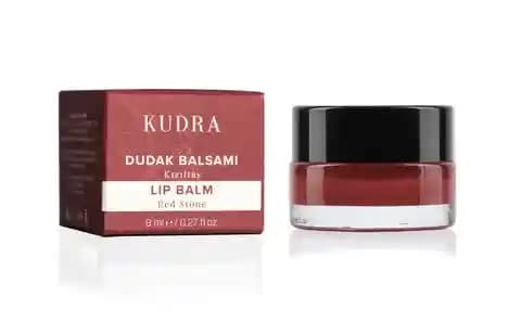 Doğal Dudak Bakımı Yöntemleri ve Kimyasal İçeriklere Alternatif Çözümler