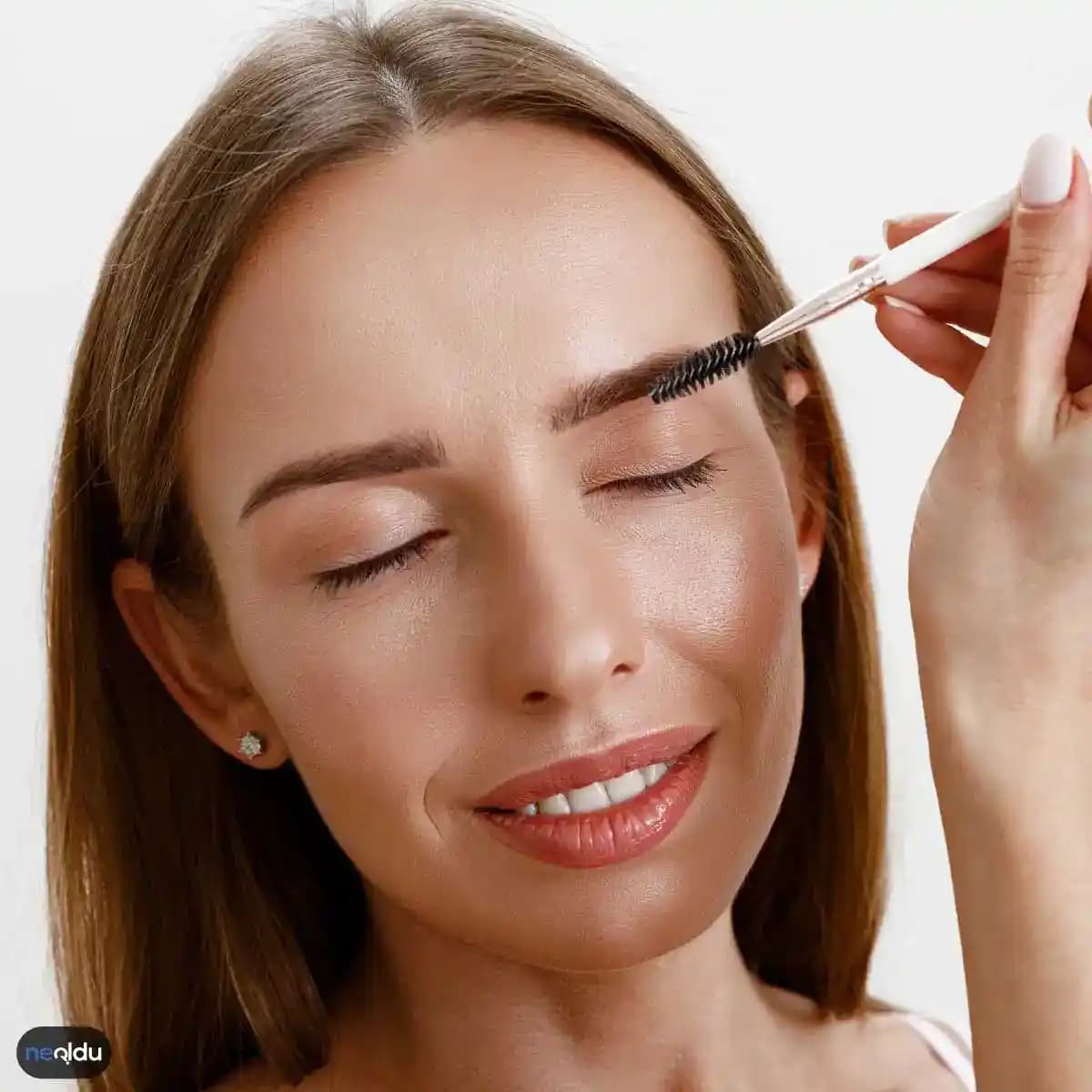 Doğal Görünümlü Kaşlar İçin Uygulama Teknikleri ve Bakım İpuçları
