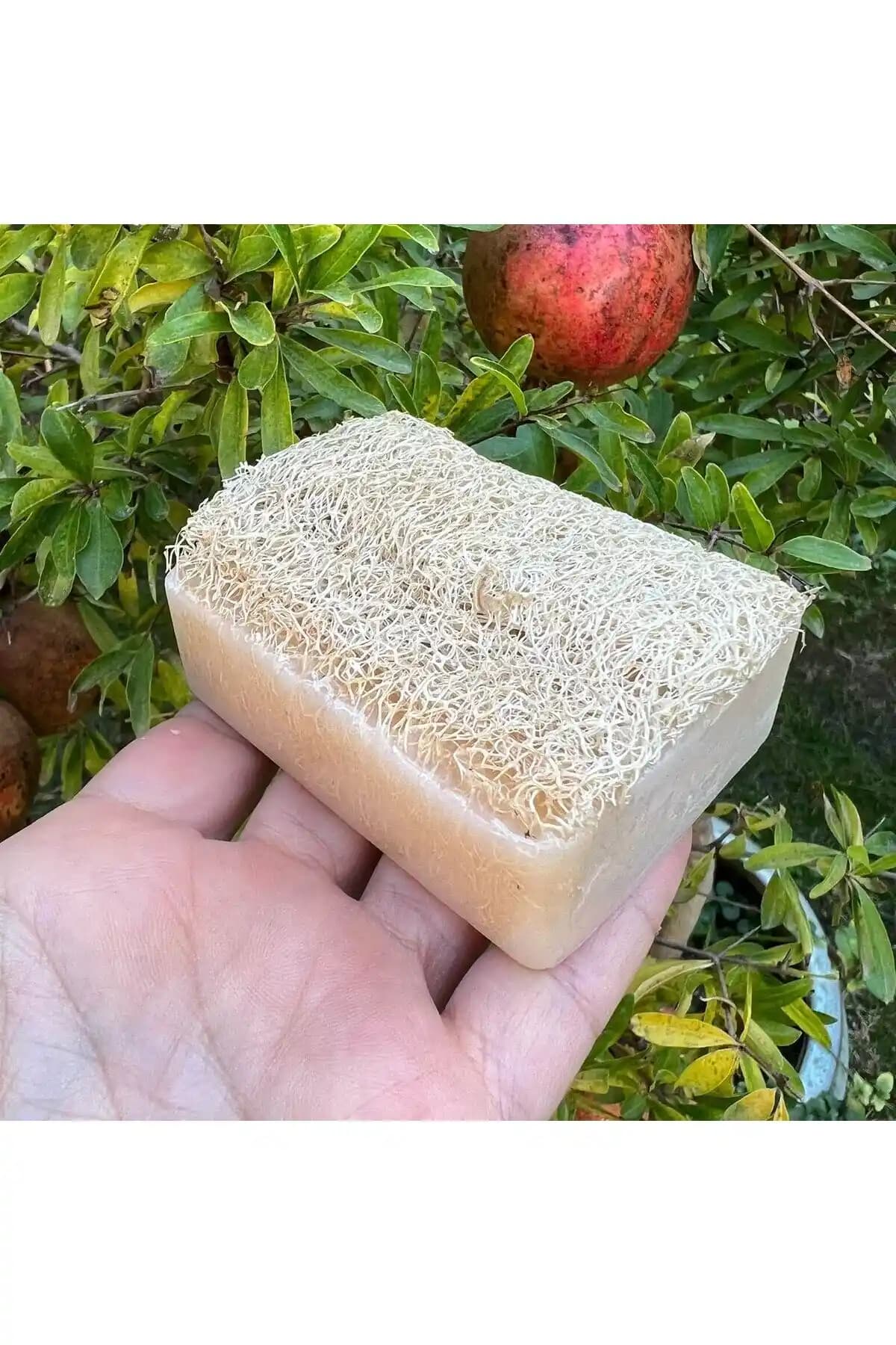 Doğal Lifli Sabunlar ve Cilt Arındırıcı Etkileri: Sağlıklı ve Parlak Bir Cilt İçin Güvenilir Seçenekler