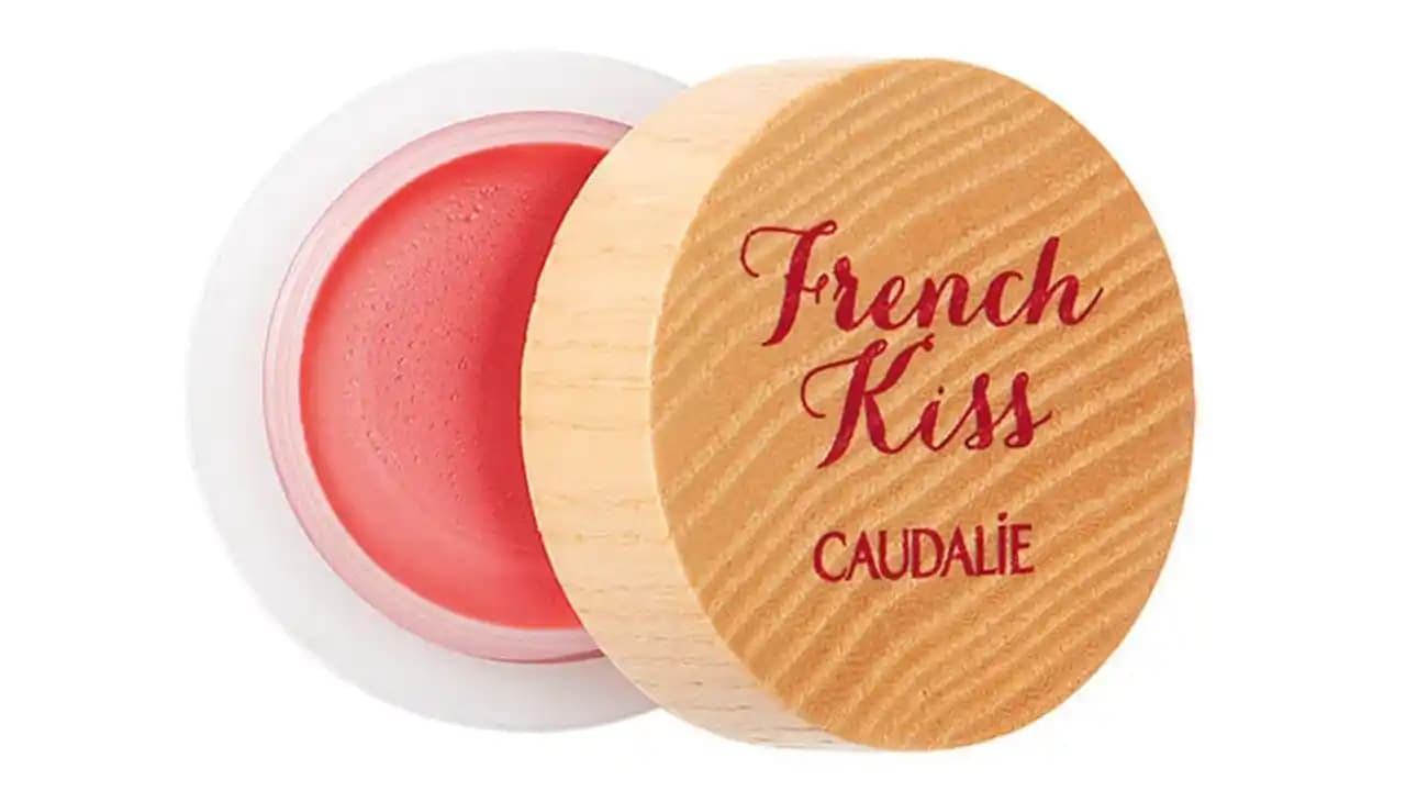 Dudak Sağlığını Koruyan En Etkili Dudak Balmları ve Kullanım İpuçları