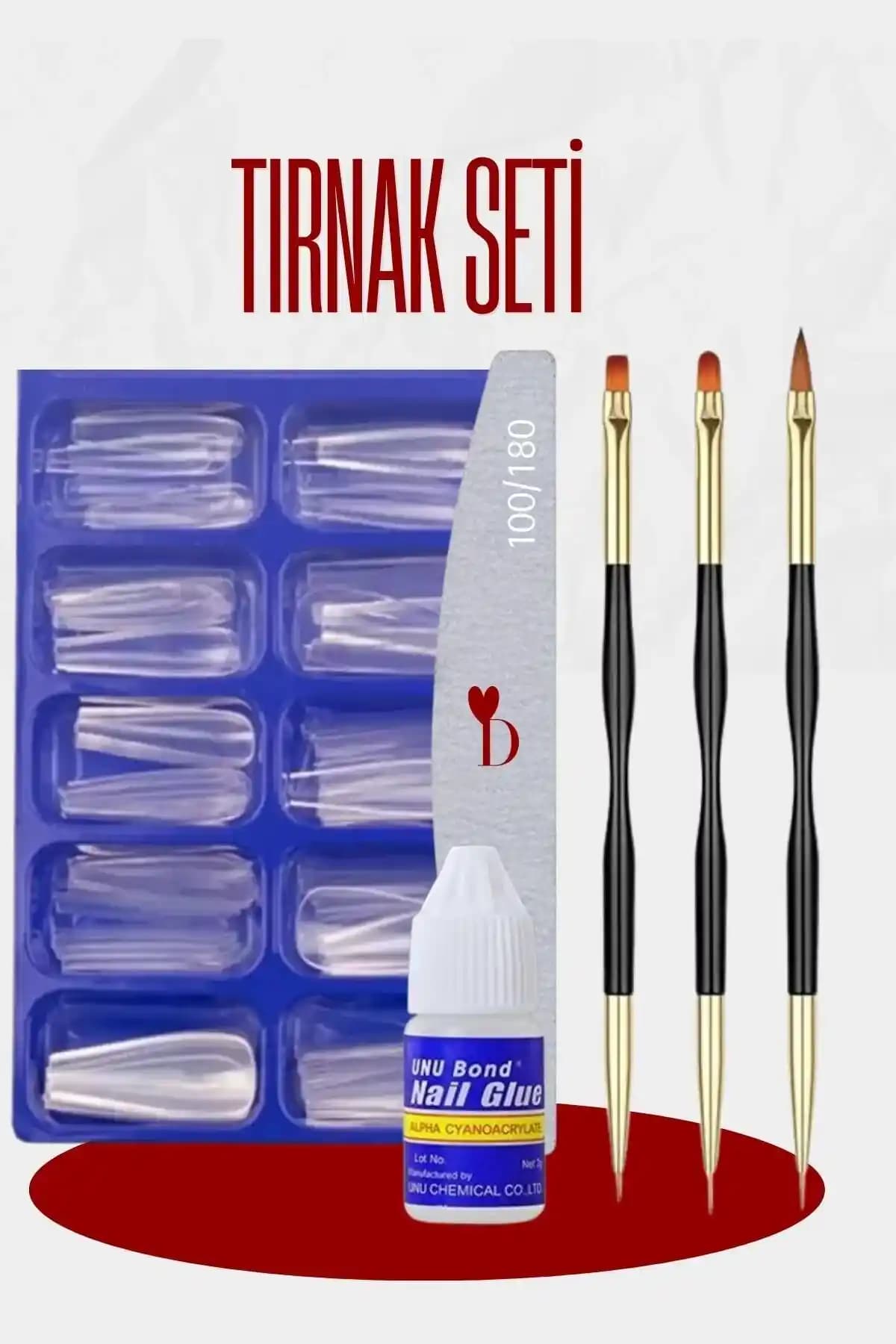 Evde Profesyonel Görünümlü Takma Tırnak Setleri ile Estetik ve Pratik Bakım