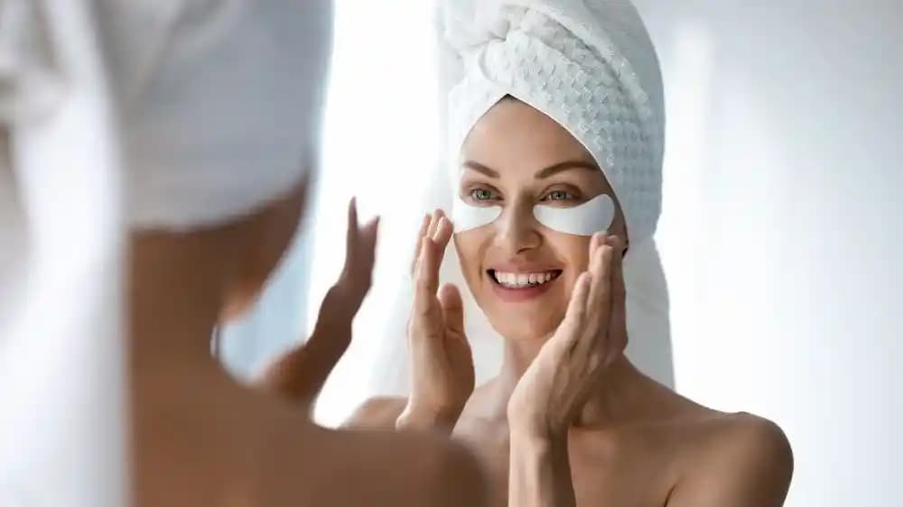 Göz Çevresi Bakımında Güncel Yaklaşımlar ve En Etkili Ürün Seçenekleri