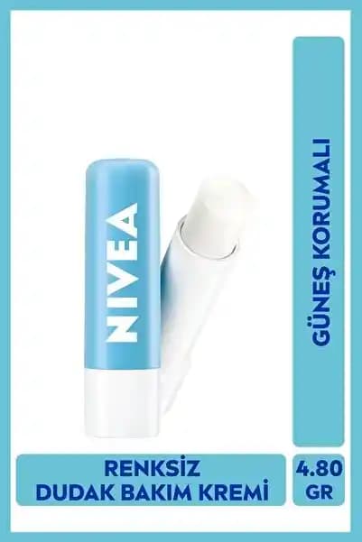 Güçlü Nemlendirme Sağlayan Dudak Kremleri: Kuru ve Çatlamış Dudaklar İçin Etkili Çözümler