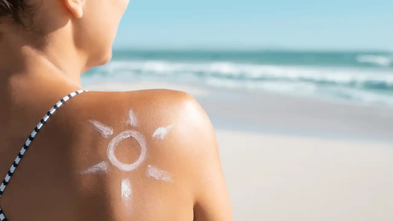 Güneş Işığının Cilt Sağlığı ve Güzelliğine Katkıları Üzerine Bilinçli Kullanım Rehberi