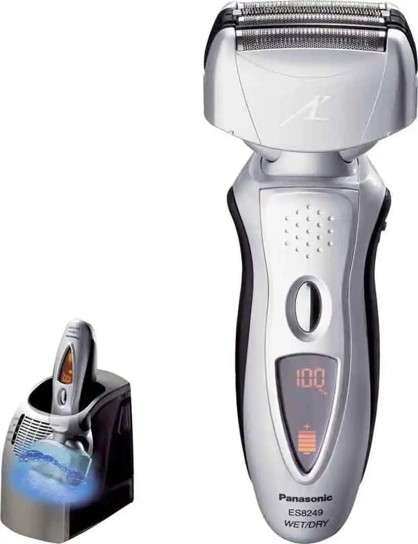 Kişisel Bakımda Islak ve Kuru Tıraş Makineleri: Özellikler ve Kullanım İpuçları