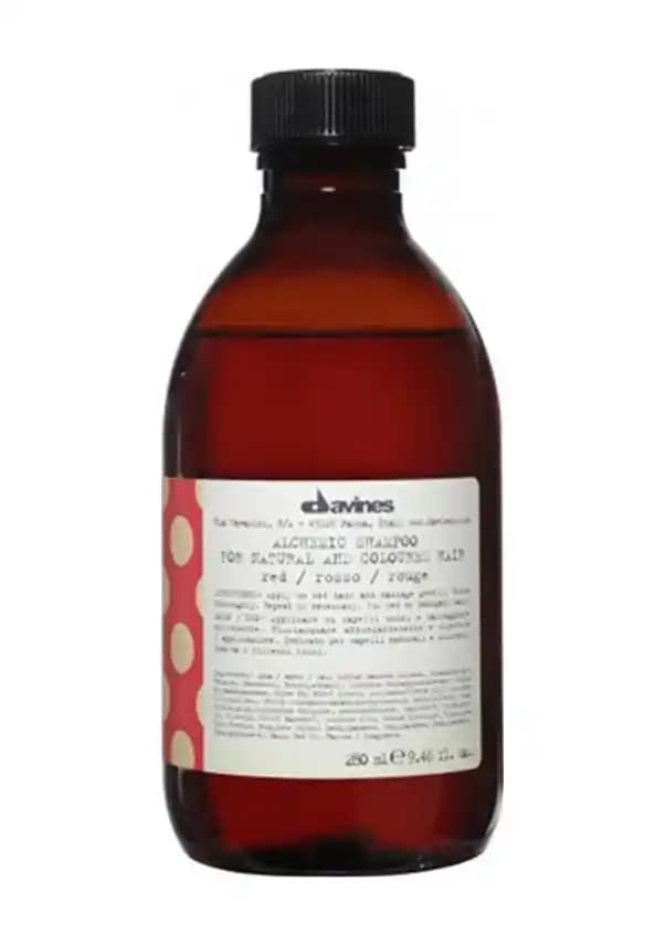 Kızıl Saçlar İçin Renk Koruyucu ve Doğal Bakım Ürünleri Rehberi