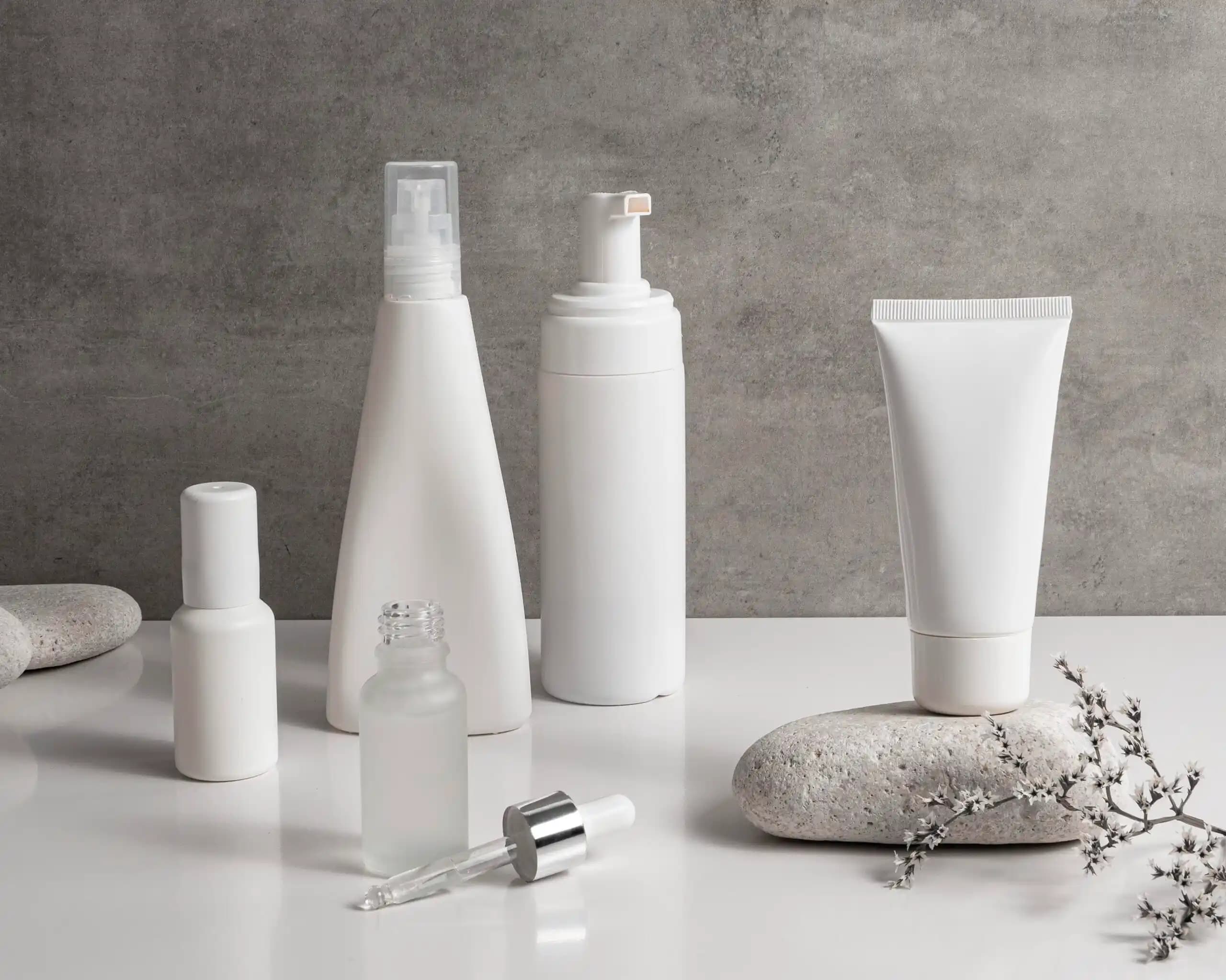 Kozmetik Nirvana Şekli: Yüz Estetiğinde Yeni Trend ve Uygulama Teknikleri