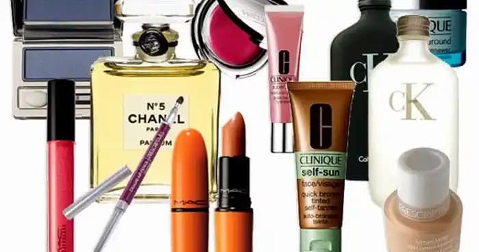 Kozmetik Ürünlerde Güvenli Kullanım Süreleri ve Saklama Koşulları Hakkında Bilmeniz Gerekenler