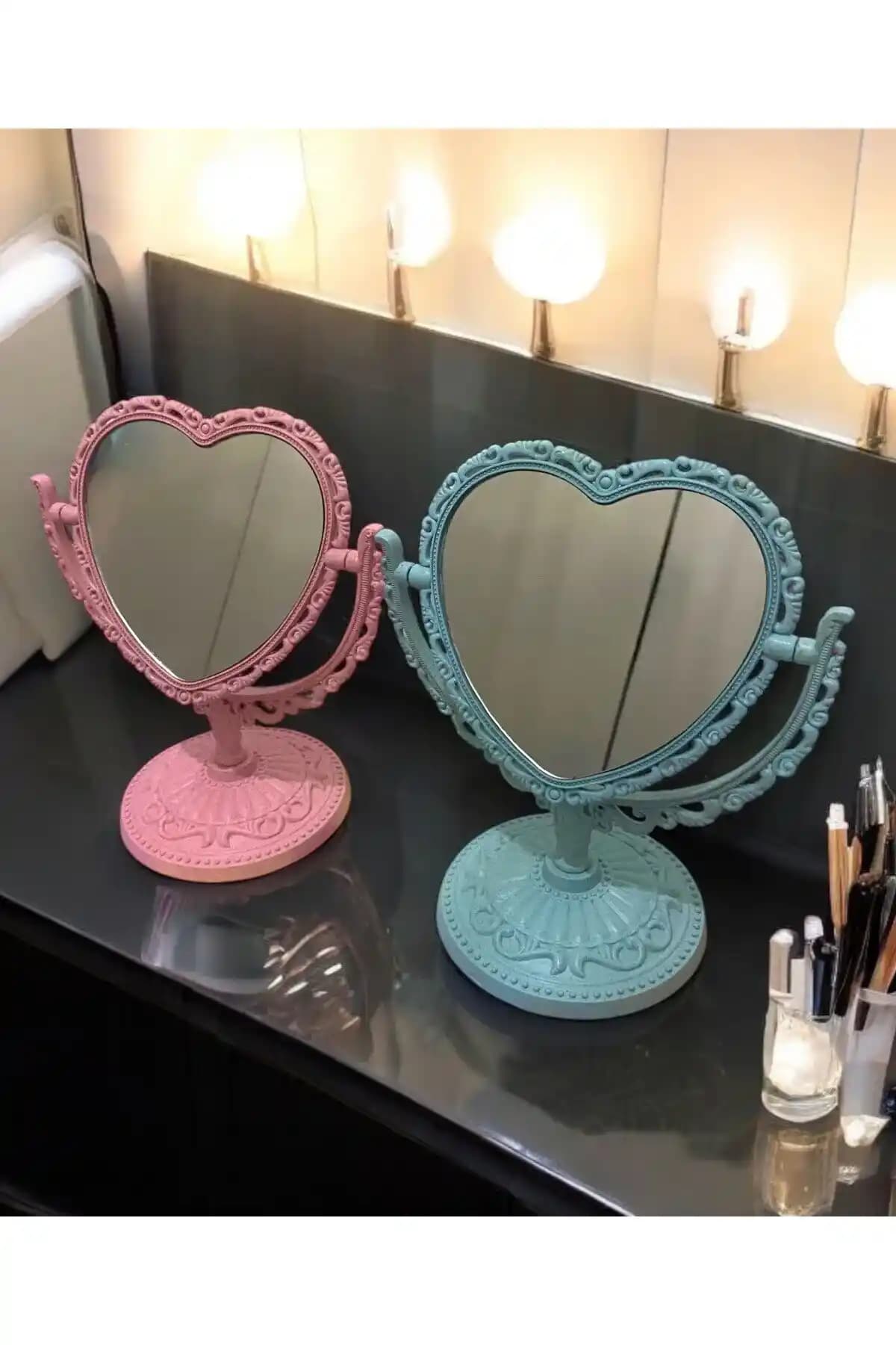 Küçük Boy Makyaj Aynası Trendleri ve Seçim İpuçları: Taşınabilirlik ve Estetik Özellikler