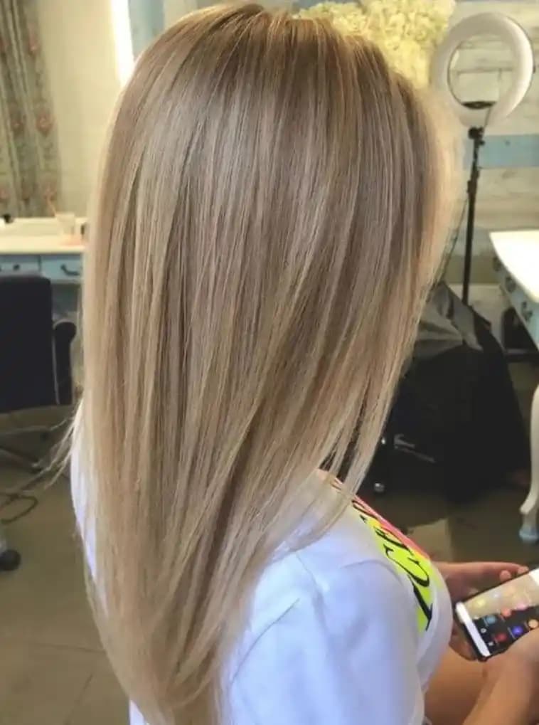 Kumral Bej Saç Boyası Trendleri ve Uygulama Yöntemleri 2023