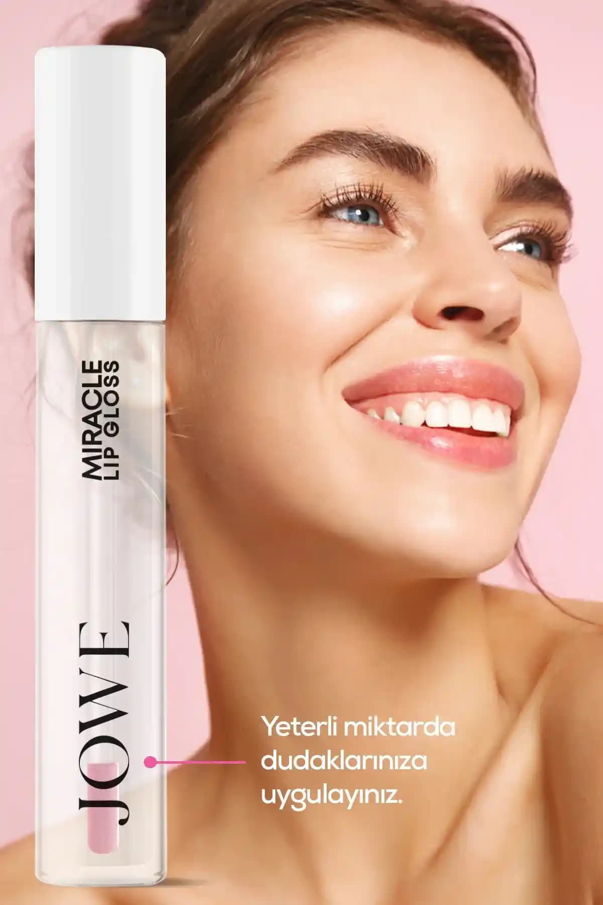 Lip Gloss Kullanımı ve Trendleri: Dudaklarınızda Parlaklık ve Canlılık Sağlama Rehberi