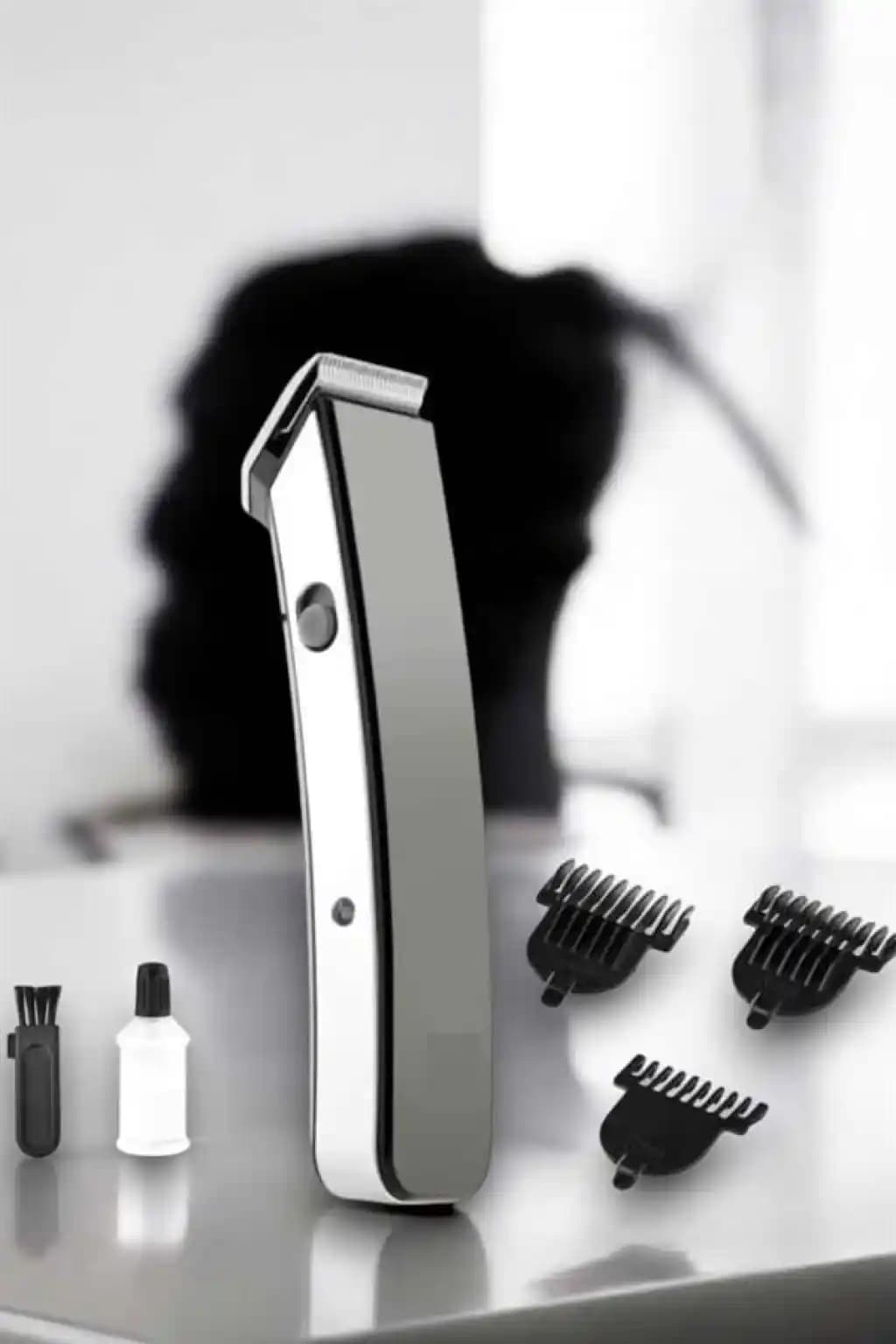 Modern Erkek Bakımında Kablosuz Tıraş Makineleri: Performans ve Pratiklik Rehberi