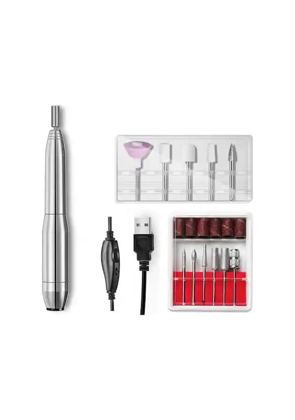 Profesyonel Tırnak Dönüşüm Araçları: Estetik ve Güvenilir Çözümler