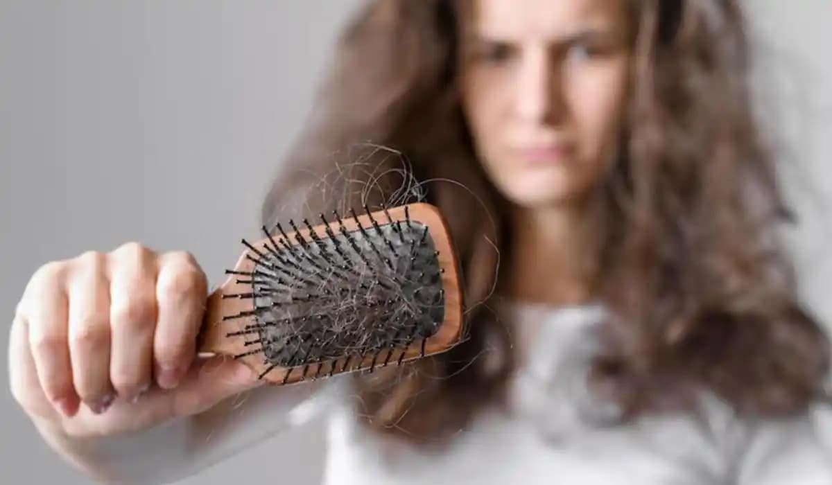 Saç Dökülmesini Önleme ve Saç Sağlığını Destekleyen Bilimsel Yaklaşımlar
