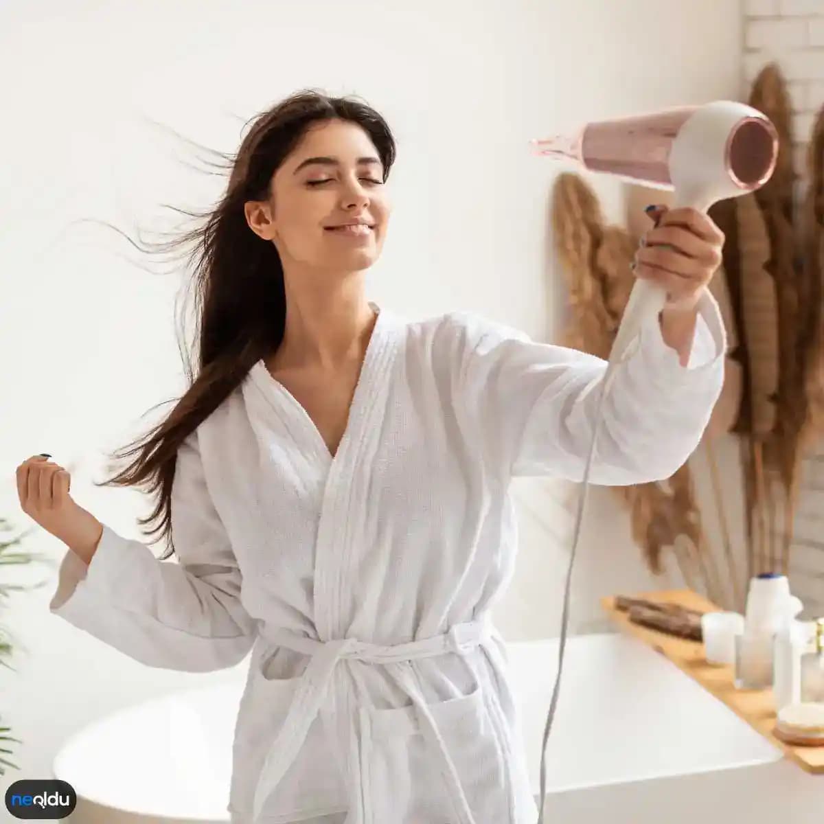 Saç Sağlığını Koruma ve Geliştirme Yöntemleri: Doğal ve Bilimsel Yaklaşımlar