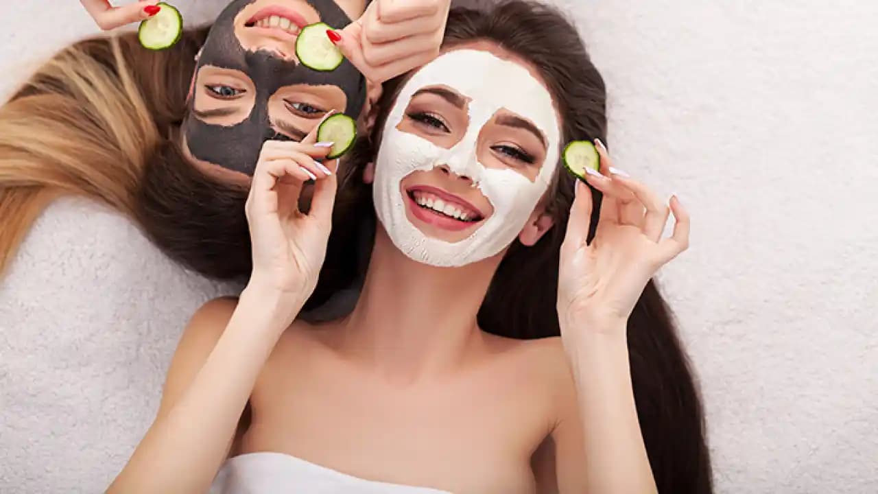 Sağlıklı ve Parlak Cilt İçin Doğal Günlük Bakım Teknikleri ve İpuçları