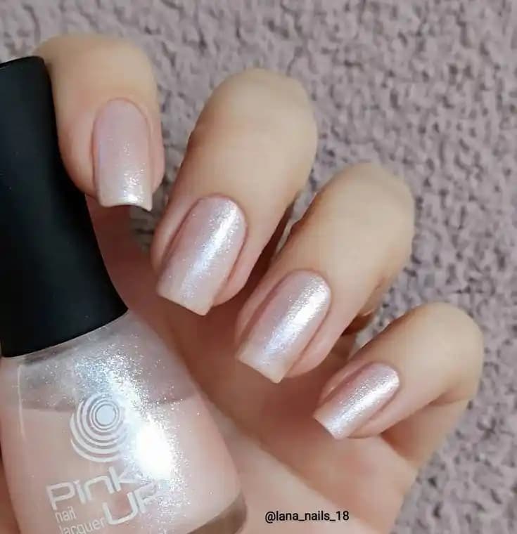 Sedefli Oje Renkleri ve Uygulama Teknikleri: Kalıcılık ve Trendler Analizi