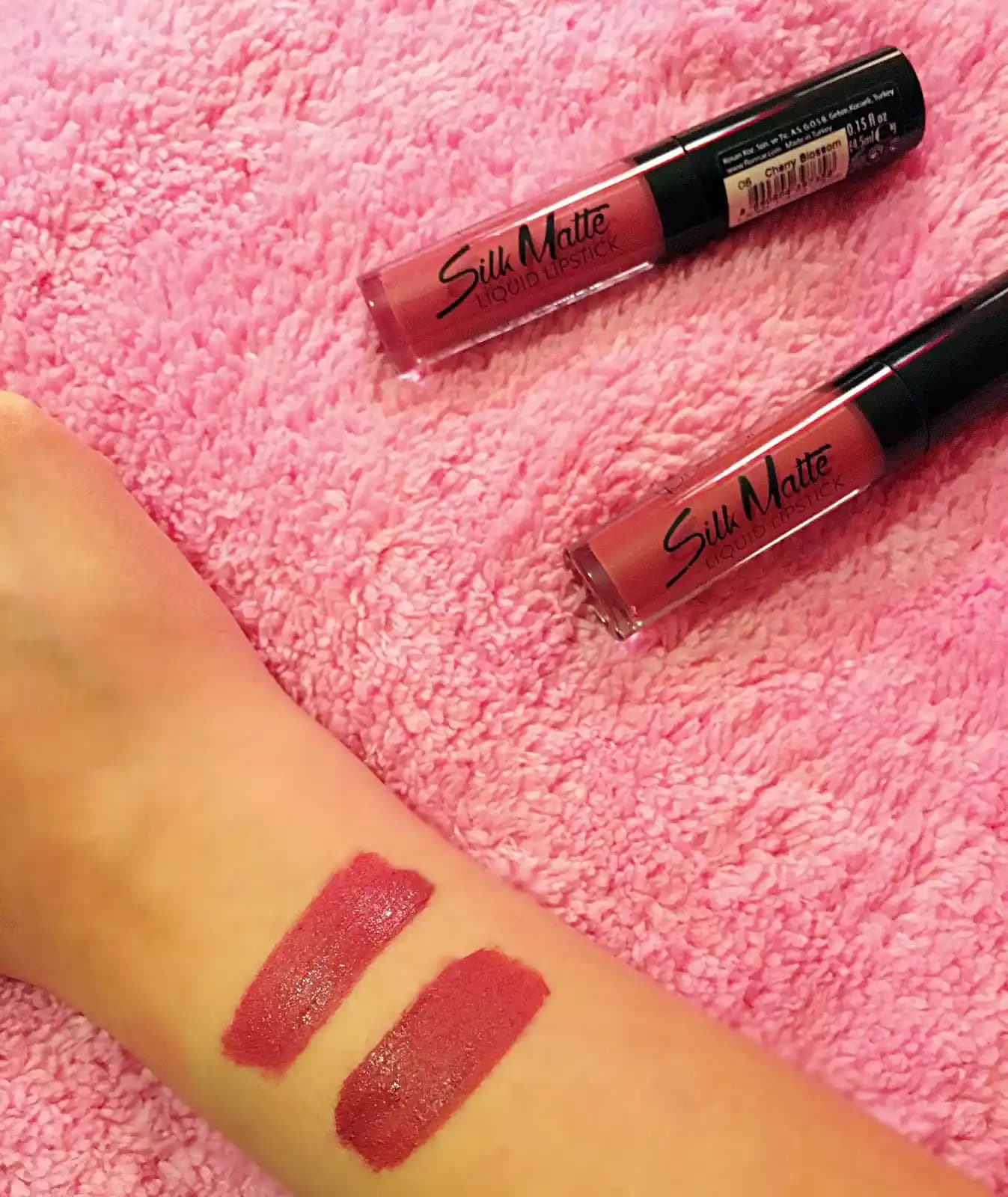 Sık Kullanıma Uygun Mat Rujlar: Günlük Makyajda Kalıcılık ve Şıklık İçin En İyi Seçenekler