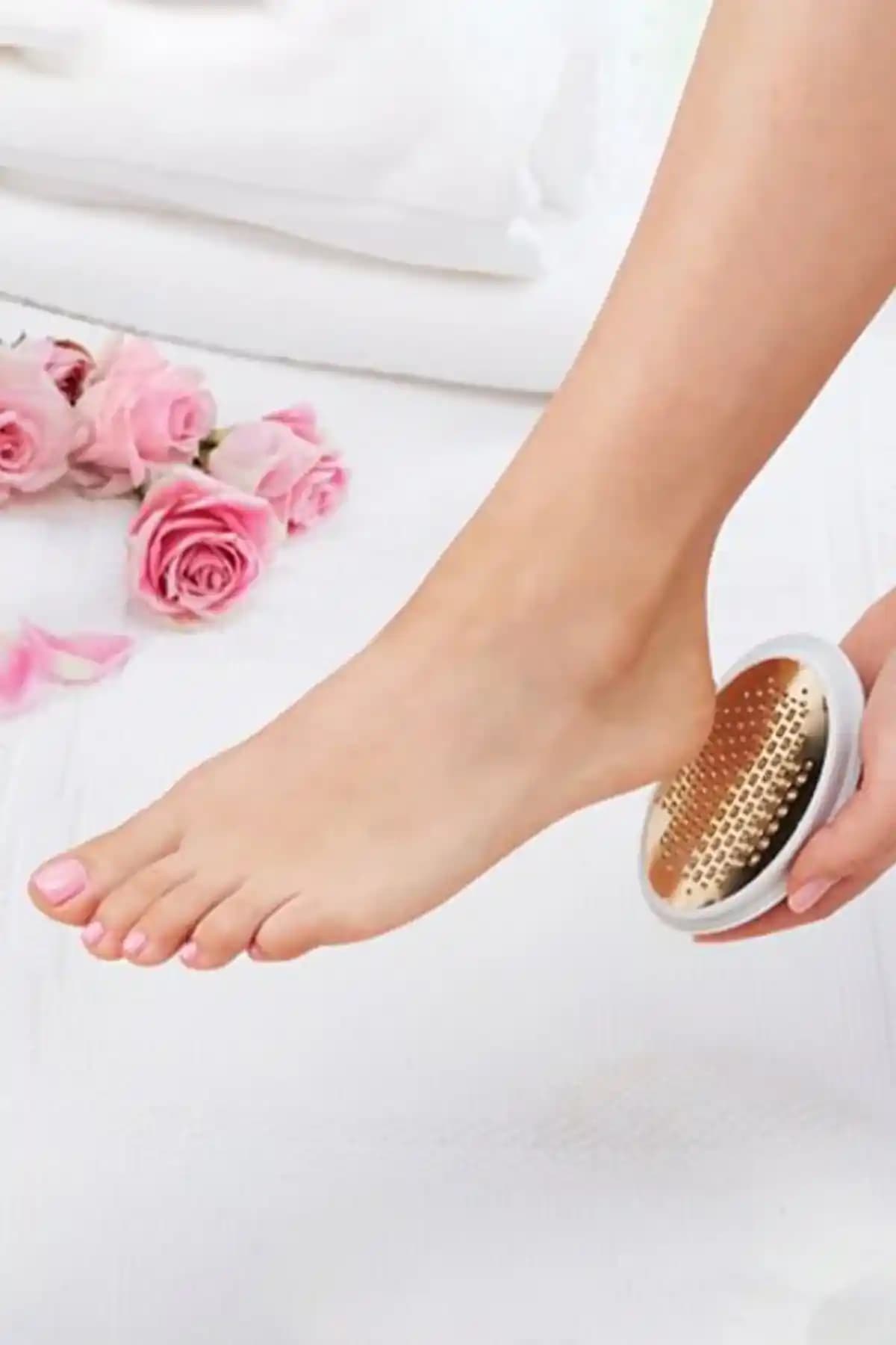 Topuk Bakım Ürünleri ve Estetik Uygulamalarla Sağlıklı Ayaklara Ulaşın