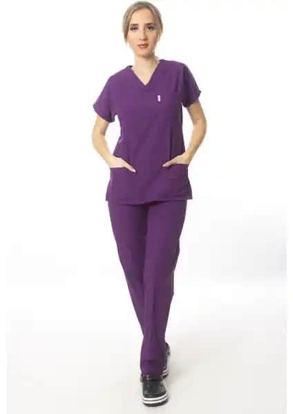 Simirna Cerrahi Üniforma Mor ve Siyah Takımların Detaylı Karşılaştırması
