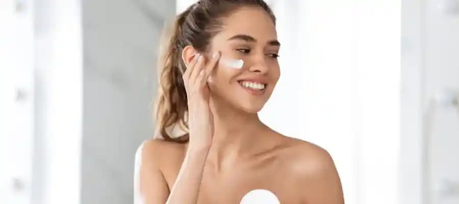 Ağda Sonrası Cilt Bakımında Doğru Ürünler ve Yöntemler ile Sağlıklı Parlak Cilt