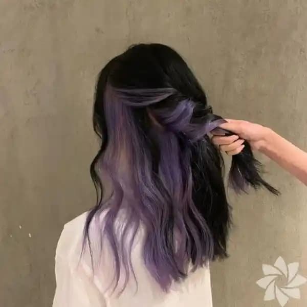 Yaratıcı ve Renkli Saç Boyası Trendleri 2024 ve 2025 Yıllarında Popüler Renkler ve Uygulama Yöntemleri