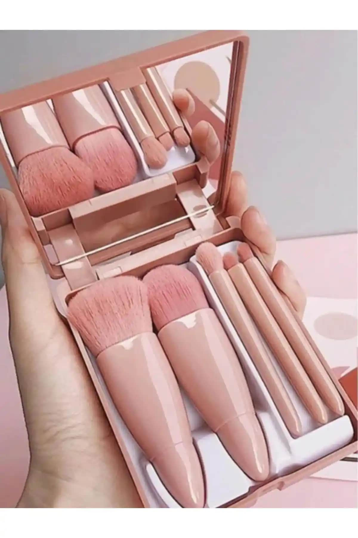 AcarlarTicaret Makyaj Fırça Seti ve Makeuptime Göz Makyajı Seti Karşılaştırması