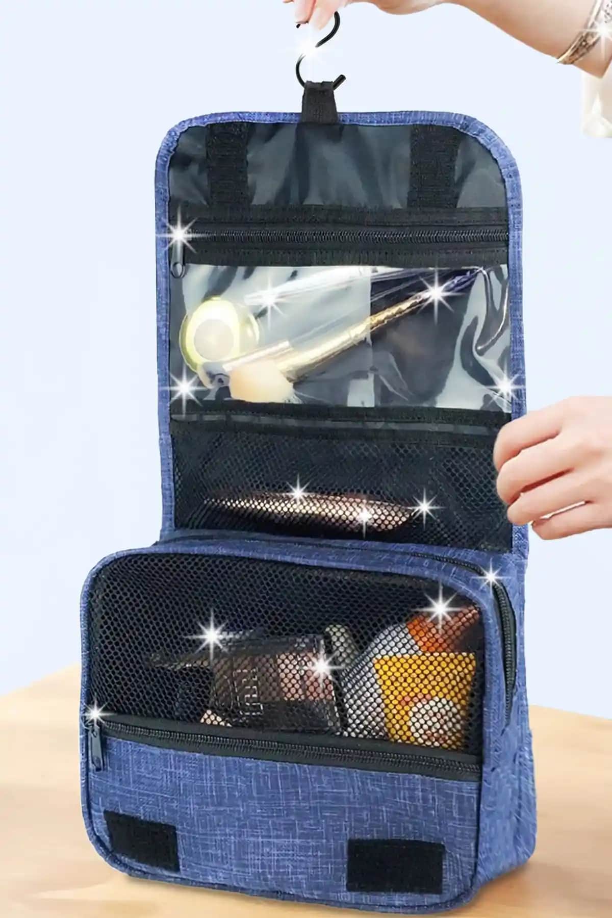 Arnee Metal Askılı ve Woys Bags Şeffaf Seyahat Makyaj Çantası Karşılaştırması