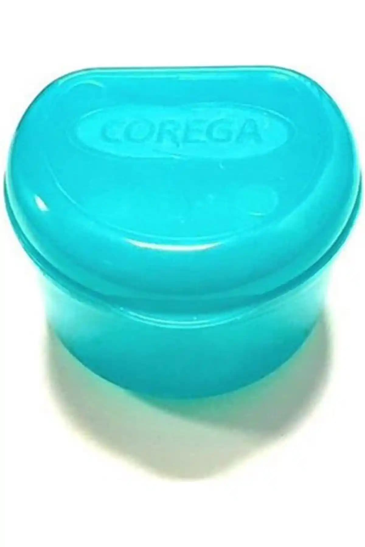 Corega Protez Diş Saklama Kutusu: Hijyen ve Kullanım Kolaylığı Sunan Pratik Çözüm