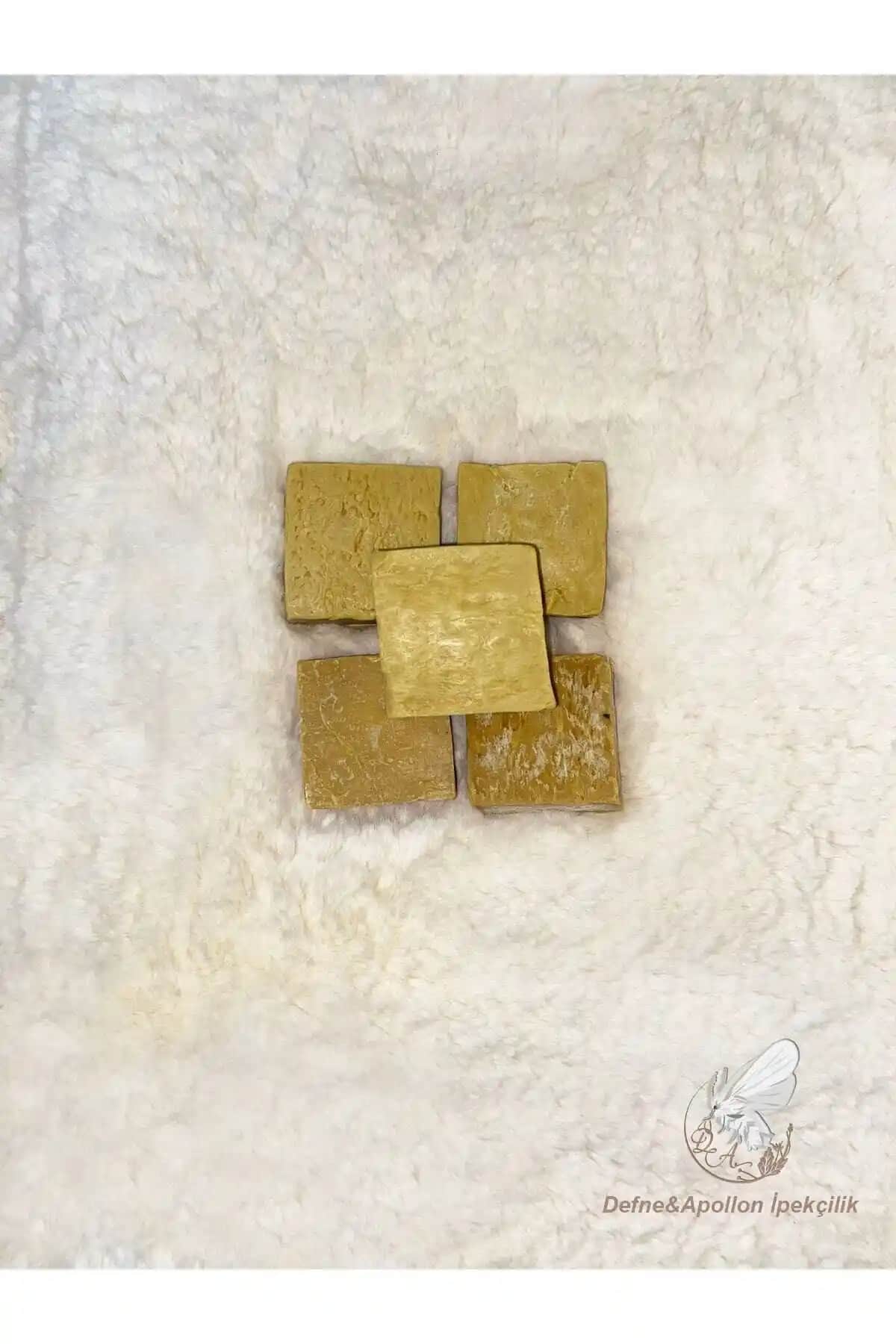 Defne&Apollon ve Sabuncu Mevlüt Efendi Defne Sabunları Karşılaştırması