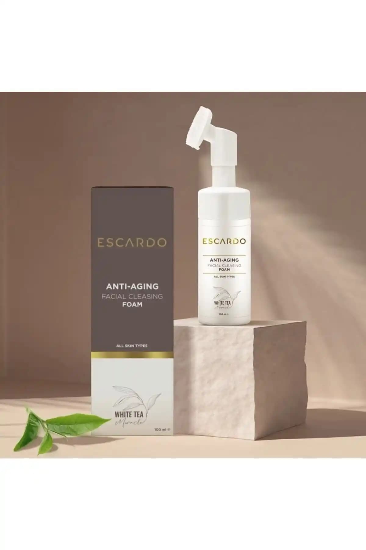 ESCARDO Kendinden Fırçalı Yüz Temizleme Köpüğü: Doğal ve Etkili Temizlik Çözümü