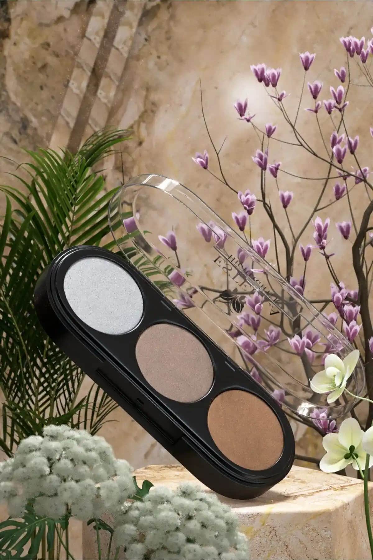 Estella 3'lü Aydınlatıcı ile doğal parlaklık ve çok yönlü kullanım imkanı